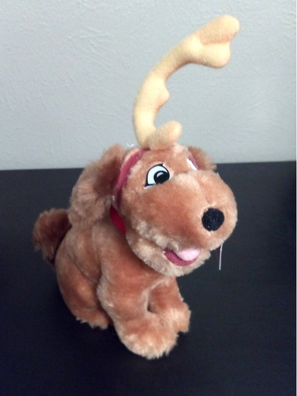 NWT Stuffed "Max the Dog" Collectible Toy from "How the Grinch Stole Christmas"